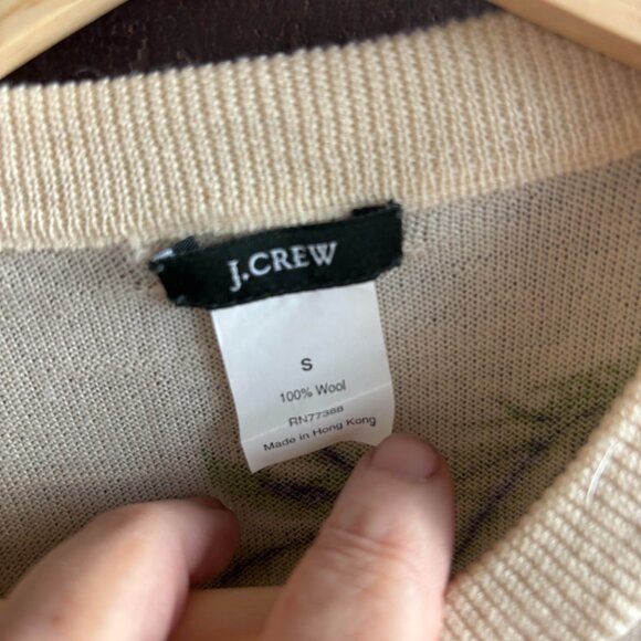 Vintage J Crew Hawaiian Theme Cardigan Small - Picture 2 of 3